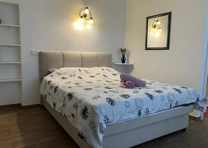 Apartments Virna