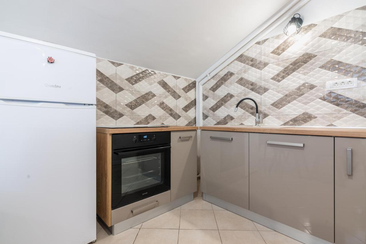Virna Apartment *